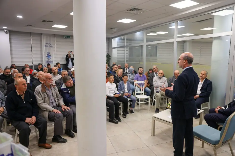 Beyhekim Mahallesi'nde Vatandaşlar Sordu Başkan Pekyatırmacı Cevapladı