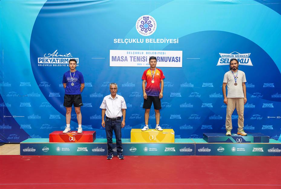 Sporun Merkezi Selçuklu'da Masa Tenisi Heyecanı Yaşandı