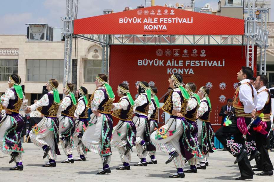 Büyük Aile Festivali Konya'da Yoğun İlgi ile Kutlandı  