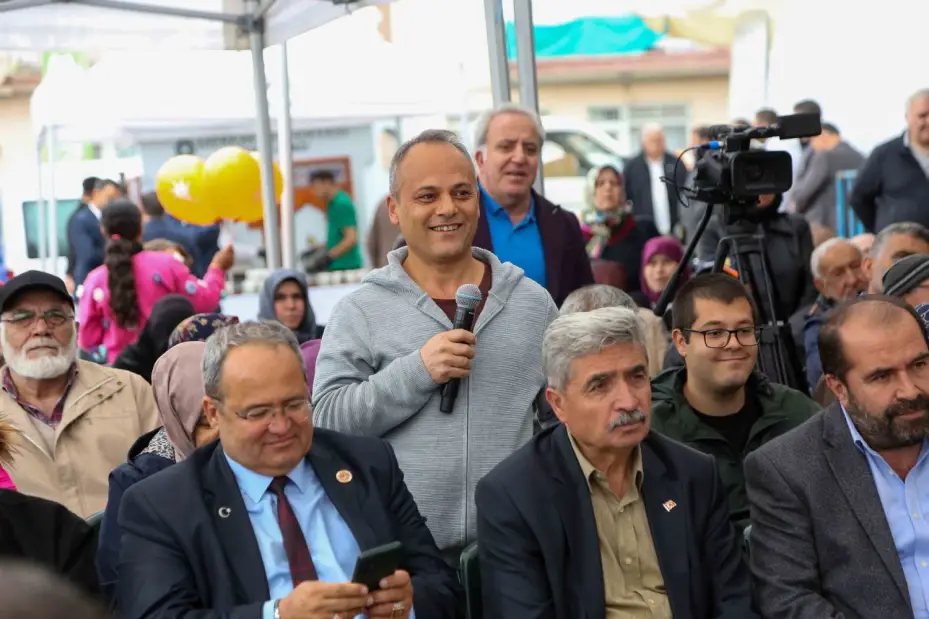 Meram'ın Mahallelerinde Hizmet Seferberliği Sürüyor