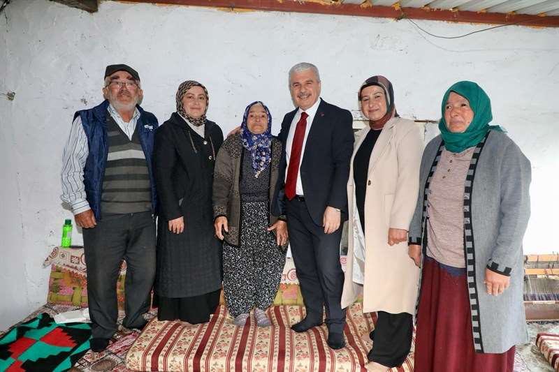 Vali İbrahim Akın, Hadim İlçesini Ziyaret Etti 