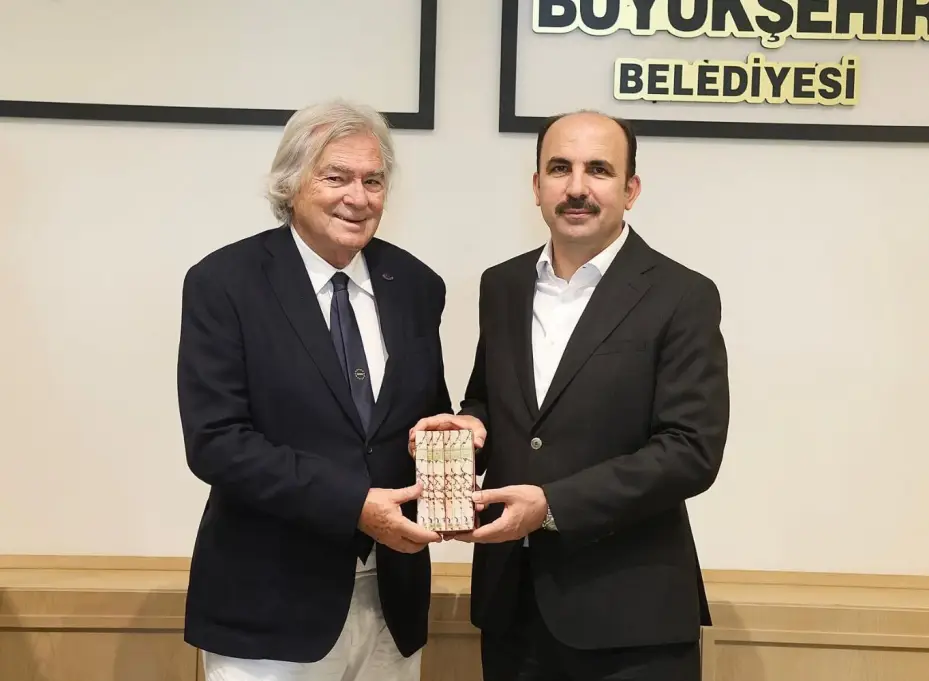 Başkan Altay Aces Heyetine Konya'nın Örnek Bisiklet Yatırımlarını Anlattı