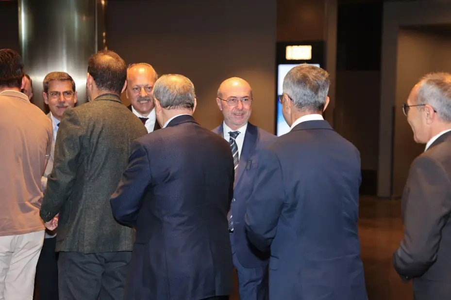 Başkan Pekyatırmacı belediye personeli ile bayramlaştı  