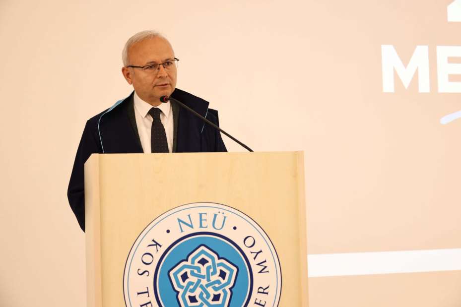 KOS'taki Yüksekokul İlk Mezunlarını Verdi