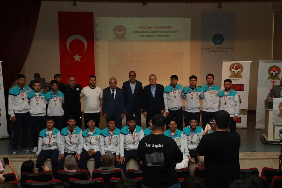 Karatay'da Spora Yatırım, Onur Ödülüyle Taçlandı