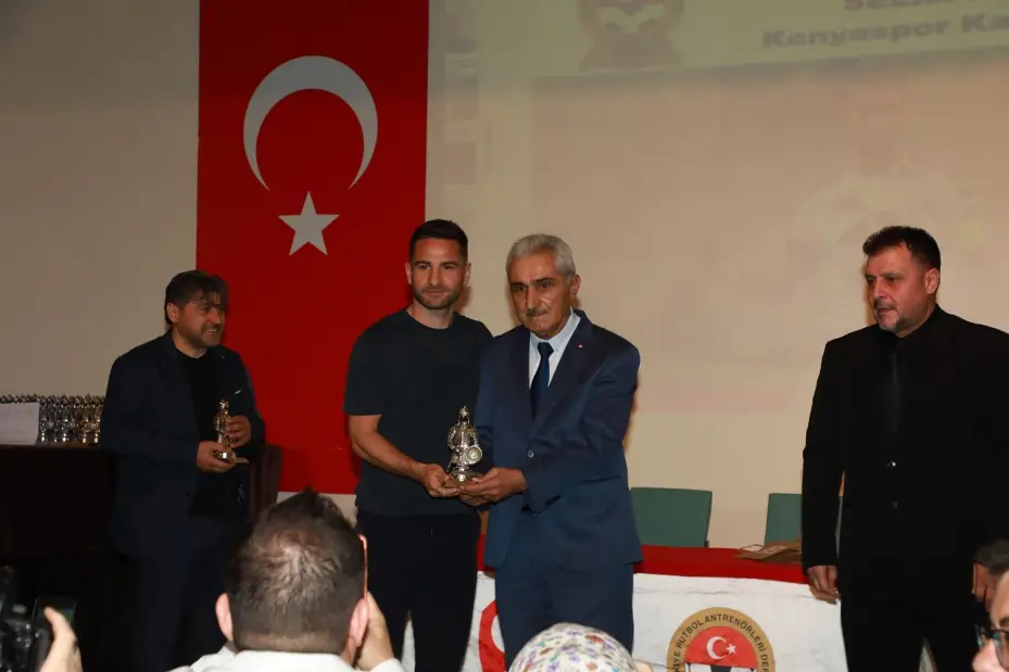 Karatay'da Spora Yatırım, Onur Ödülüyle Taçlandı