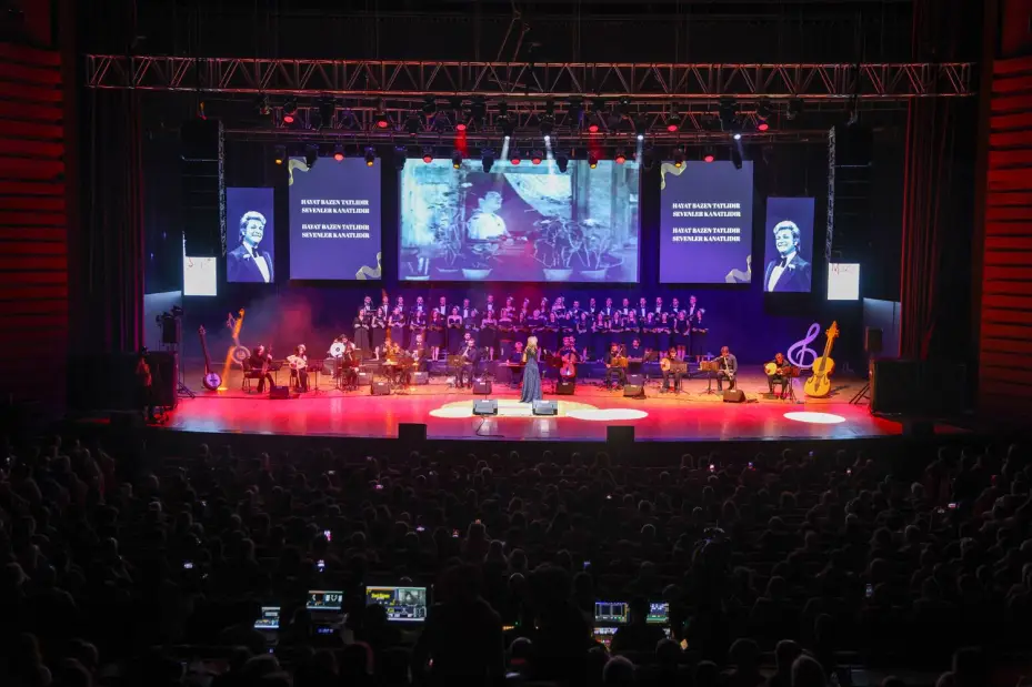 Selçuklu'da Sanat Akademisi Sanatseverlere Unutulmaz Bir Gece Yaşattı 