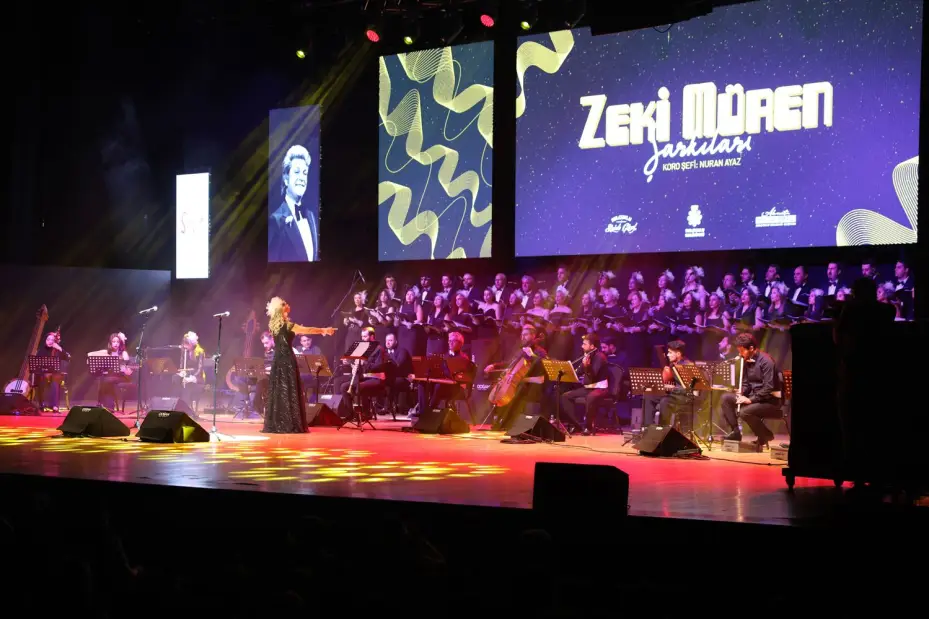 Selçuklu'da Sanat Akademisi Sanatseverlere Unutulmaz Bir Gece Yaşattı 