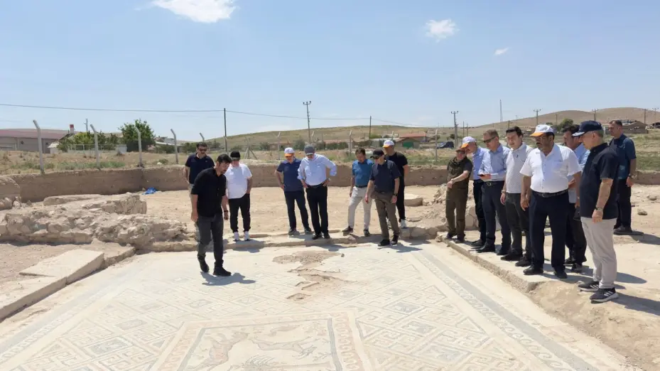 Konya Protokolü Karatay'ın Doğal ve Tarihi Güzelliklerini Yerinde İnceledi 