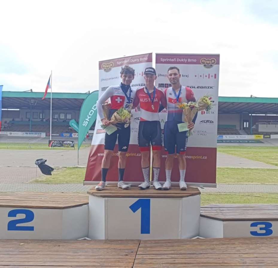 UCI Pist Yarışlarında Büyükşehirli Sporcular Türkiye'yi Gururlandırdı
