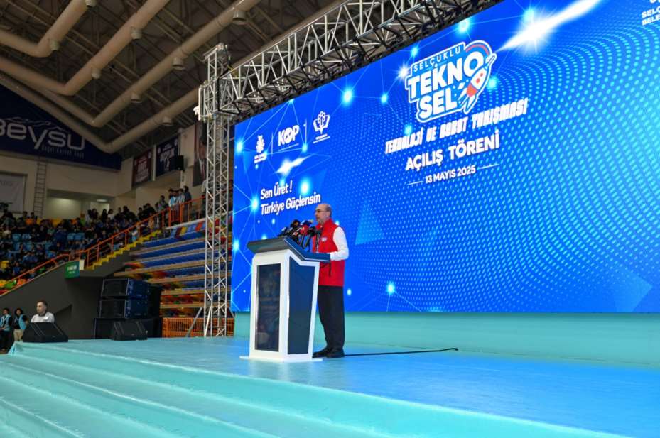 Selçuklu Tekno-sel Teknoloji ve Robot Yarışması Başladı