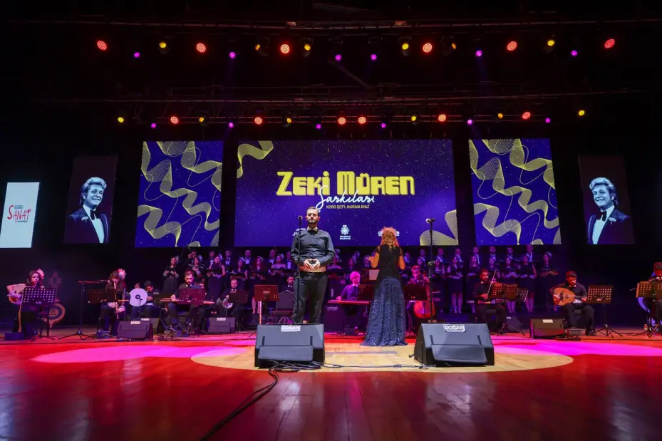 Selçuklu'da Sanat Akademisi Sanatseverlere Unutulmaz Bir Gece Yaşattı 