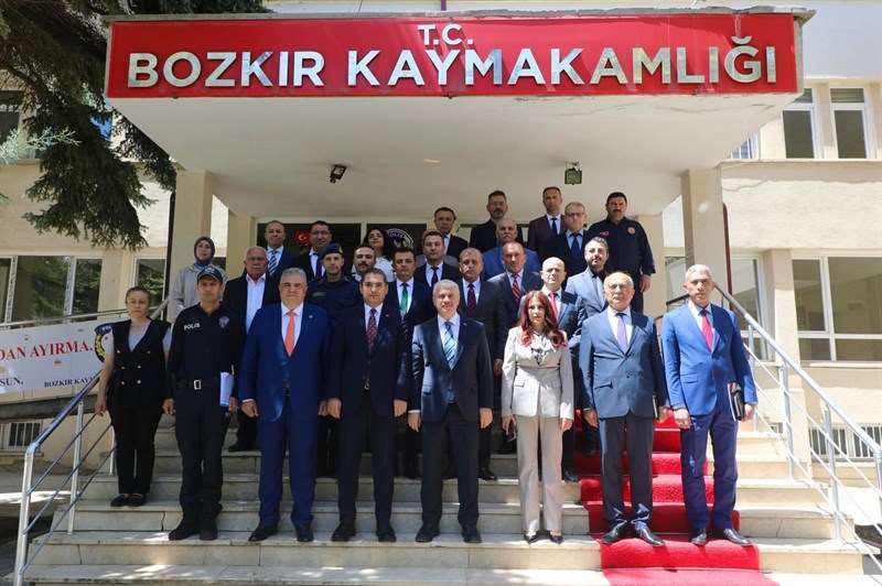  Vali İbrahim Akın, Bozkır İlçesini Ziyaret Etti 