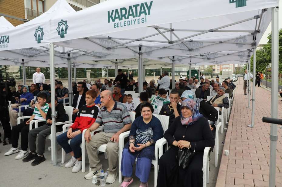Karatay'da "Milletle Bütünleşen Belediyecilik" Sürdürülüyor