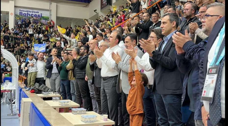 Konya Büyükşehir Belediyespor Yarı Finalde