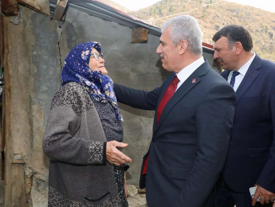 Vali İbrahim Akın, Hadim İlçesini Ziyaret Etti 