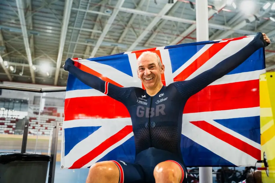Paralimpik Bisikletçi William Bjergfelt, Konya Velodromu'nda Dünya Rekoru Kırdı