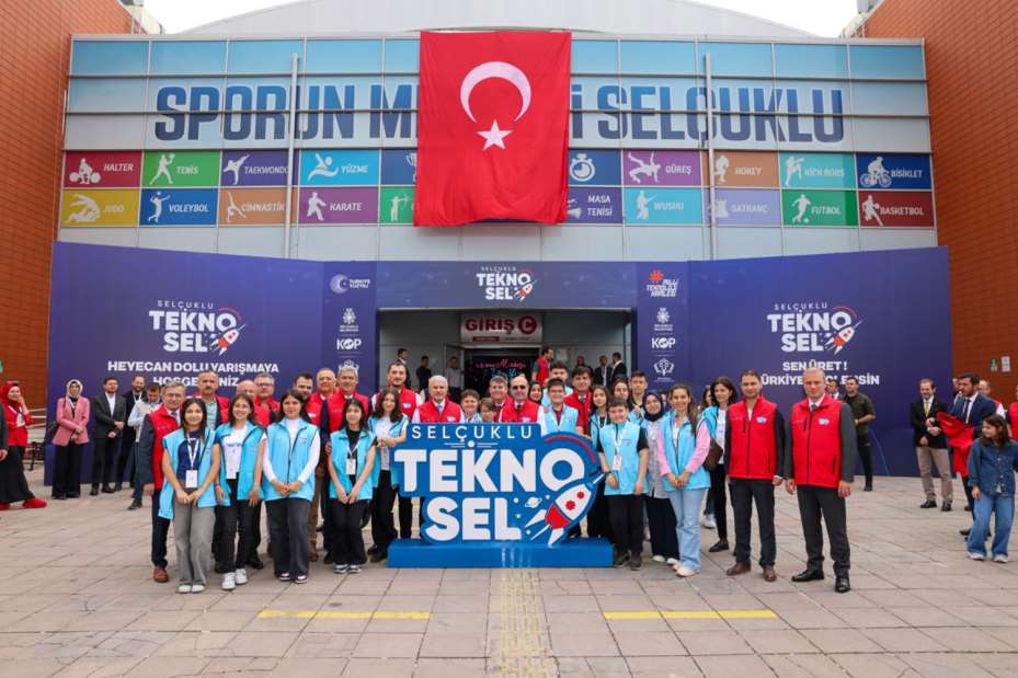 Selçuklu Tekno-sel Teknoloji ve Robot Yarışması Başladı
