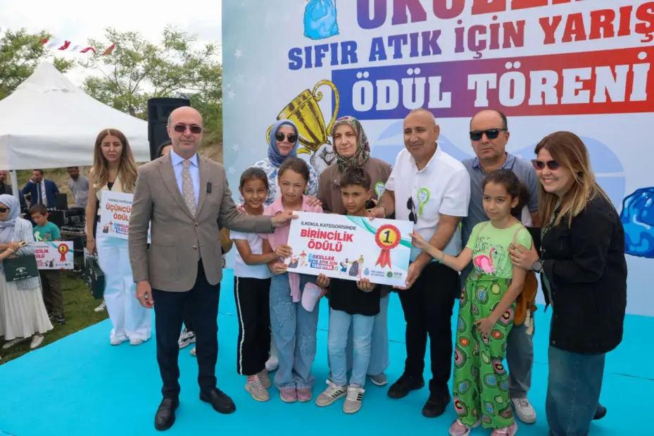  "Okullar Arası Sıfır Atık Yarışması" nın Ödül Töreni  Selçuklu Seyir Tepesi'nde Gerçekleşti