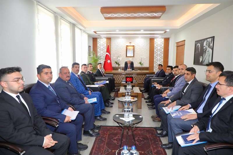 Vali İbrahim Akın, Hadim İlçesini Ziyaret Etti 