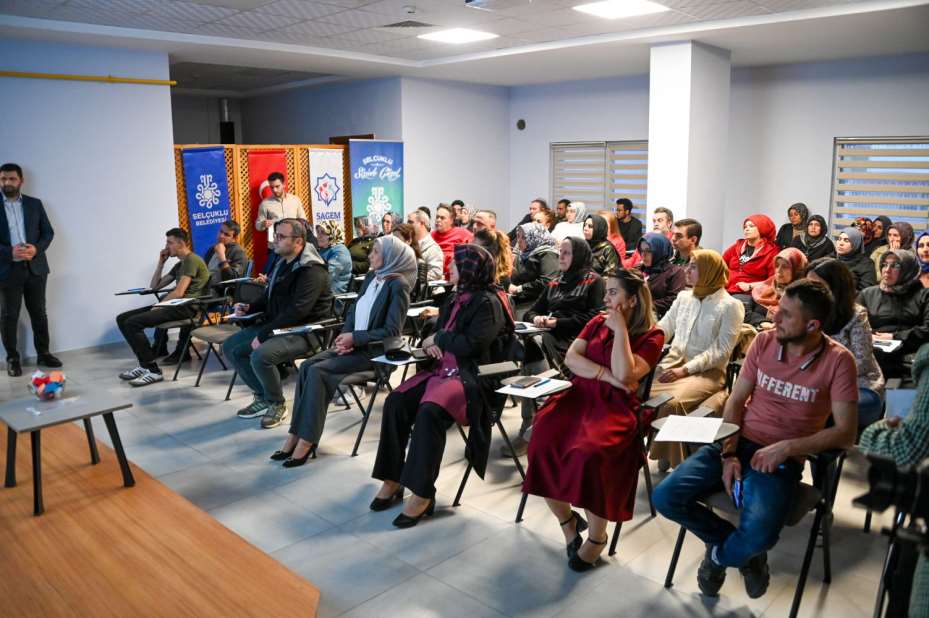SAGEM'den Ebeveynlere "Sınav Kaygısı" Semineri