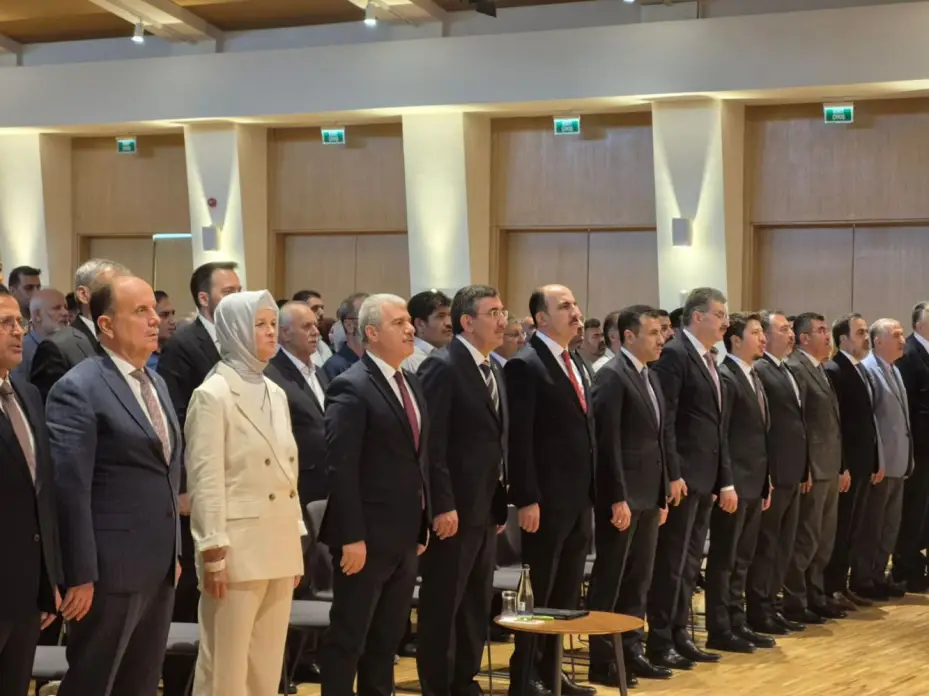 Türkiye Yüzyılı İçin Ortak Akıl: Cumhurbaşkanı Yardımcısı Cevdet Yılmaz Konya’da STK’larla Buluştu 