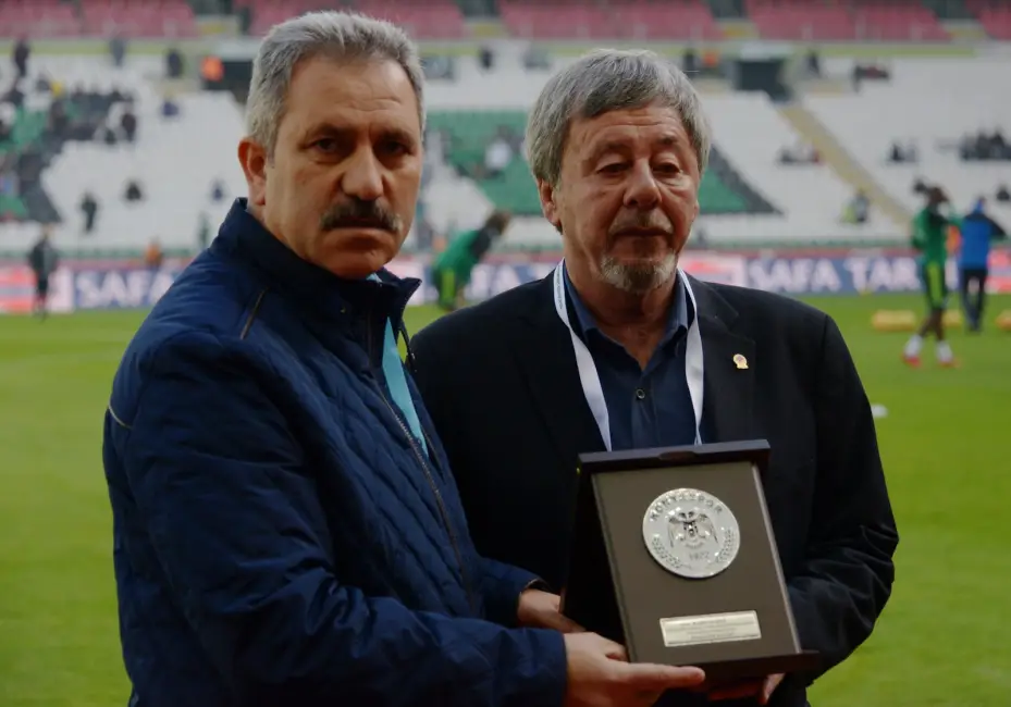 Konyaspor’un Efsane İsimlerinden Kamil Aladağ Vefat Etti 