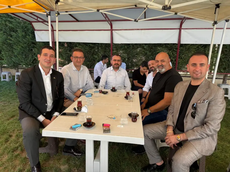 Onaylift Asansör Ailesinde Mutlu Gün: Ali ve Sena Dünyaevine Girdi