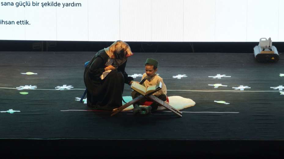 Hatice Hatun Külliyesi Çocuk Mektebi'nde Mezuniyet Heyecanı Yaşandı
