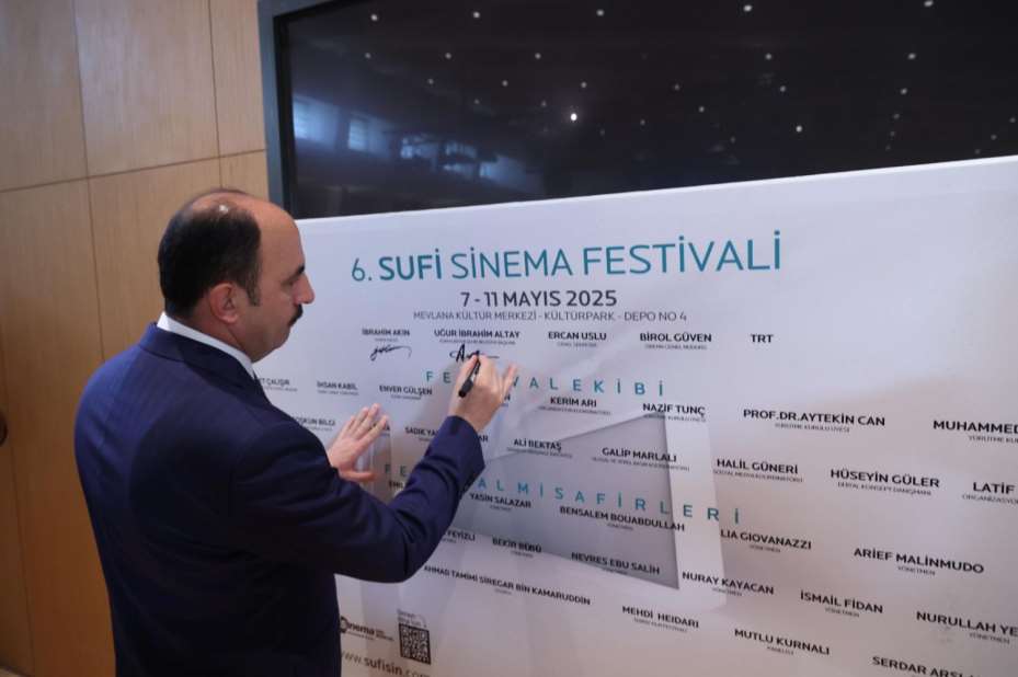 Başkan Altay Konya 6.Sufi Sinema Festivali'ne Katılan Tüm Sanatçılara ve Sanatseverlere Teşekkür Etti