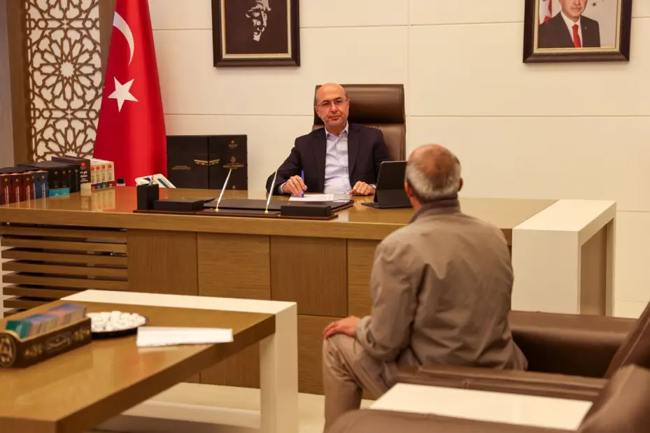 Başkan Pekyatırmacı Halk Günü'nde Vatandaşlarla Bir Araya Geldi