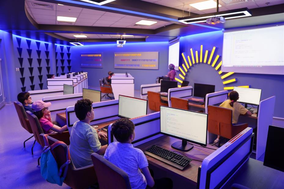 Selçuklu Gelişim ve Teknoloji Akademisi Teknolojiye Yön Veriyor