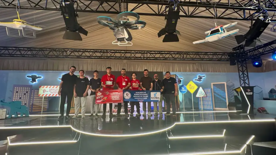 Kapsül'ün Desteklediği Takım Teknofest KKTC'de Çifte Ödül Sevinci Yaşadı