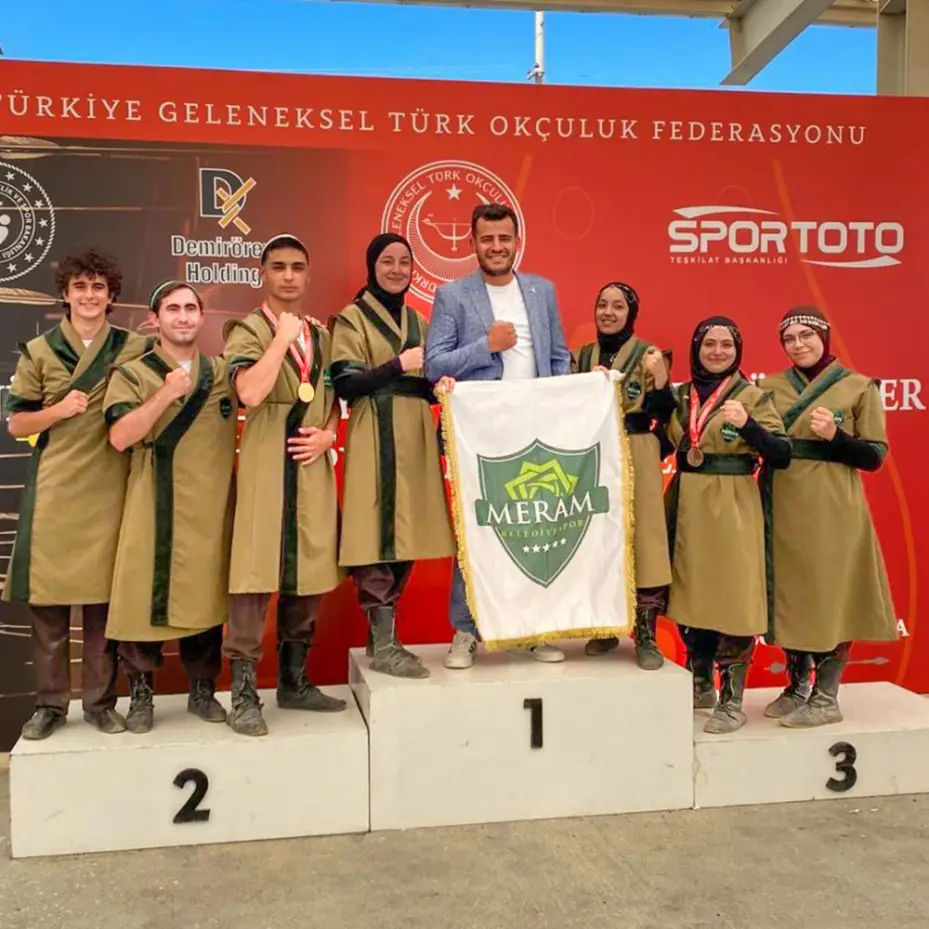Ok Yaydan Çıktı; Meramlı Sporcular Türkiye Finallerinde