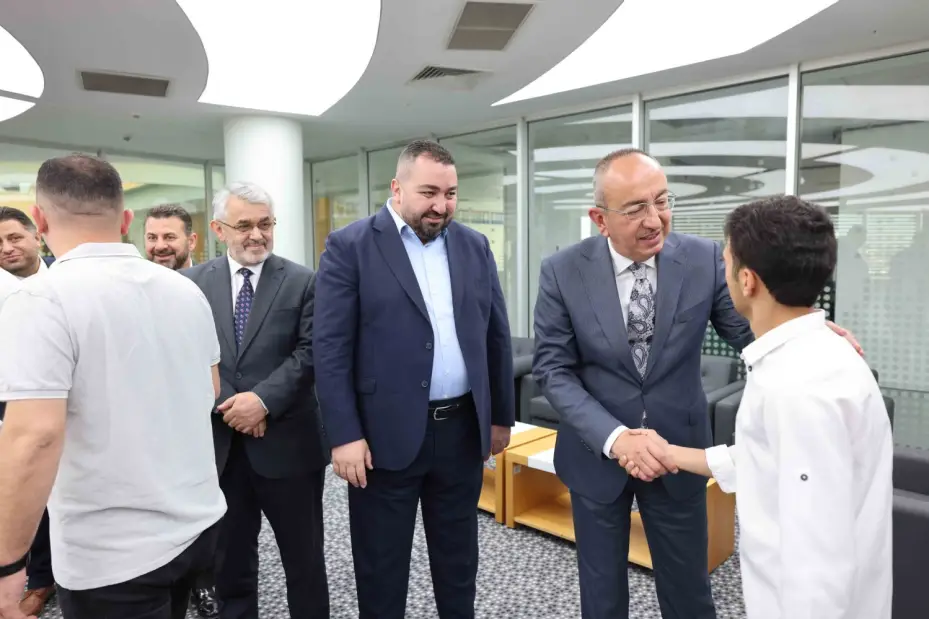 Meram Ailesi Bayramlaştı