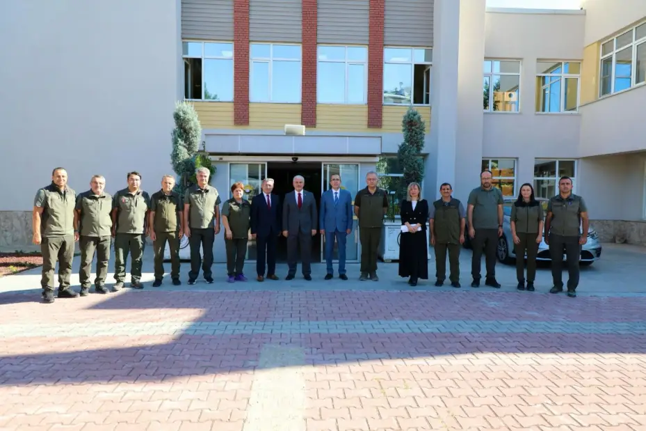 Vali İbrahim Akın, Doğa Koruma ve Milli Parklar 8. Bölge Müdürlüğünü Ziyaret Etti
