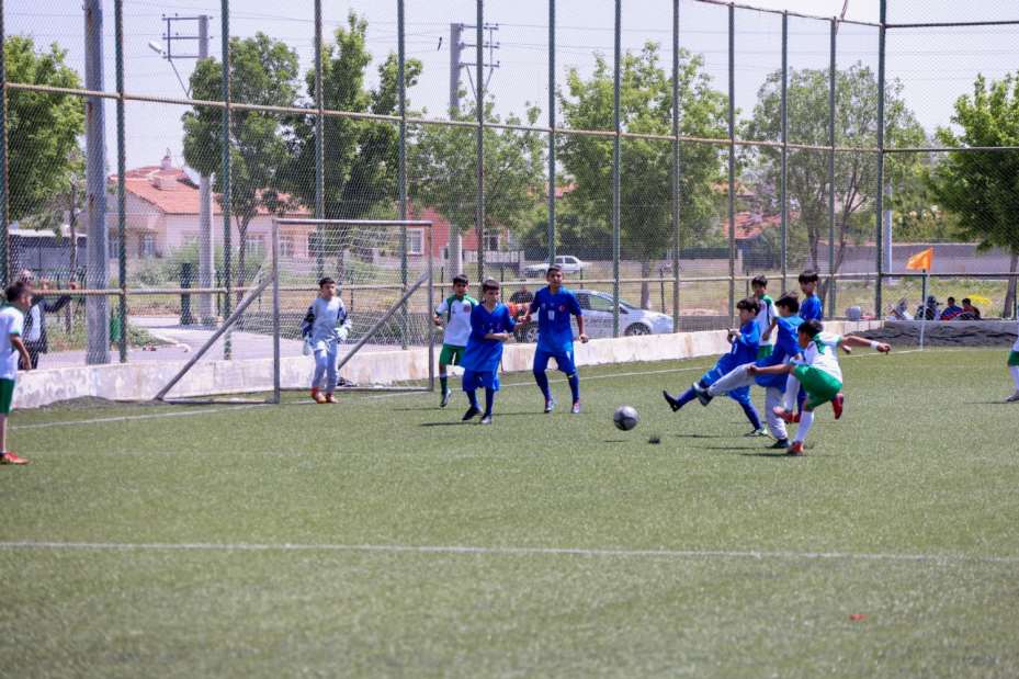 Meram'da Geleneksel Futbol Turnuvası Heyecan Başladı