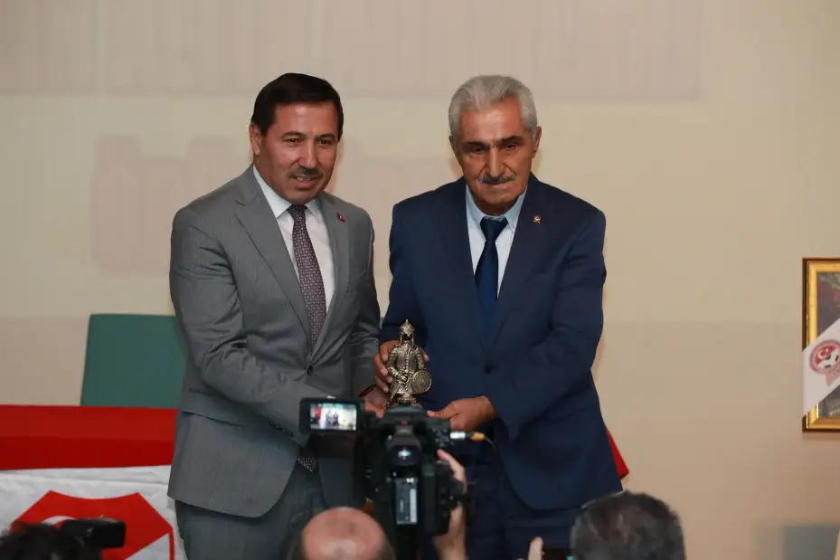 Karatay'da Spora Yatırım, Onur Ödülüyle Taçlandı