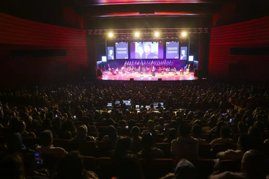 Selçuklu'da Sanat Akademisi Sanatseverlere Unutulmaz Bir Gece Yaşattı 