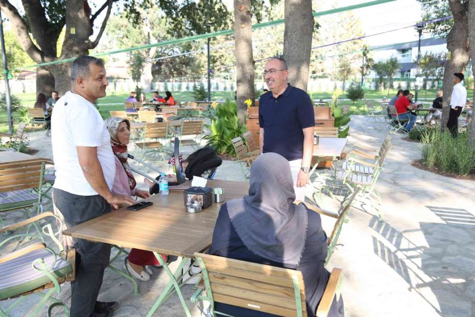 Meram'da Yaz Başladı; Meram Bağı ve Tarihi Aile Çay Bahçesi Sezonu Açtı