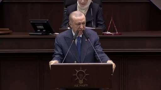 Cumhurbaşkanı Erdoğan: "Dün Suriye yaptırımlarını kaldıracağını açıklayan Trump’a tekrar teşekkür ediyorum"