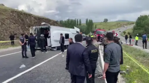 Yozgat’ta otobüs kazası: 2 ölü, 27 yaralı