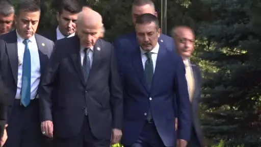 MHP Lideri Bahçeli: " ’Darbeler anayasası yok edilmeli, yenisi yapılmalı. Siyasi partiler Türkiye’nin iyiliği için vardır"