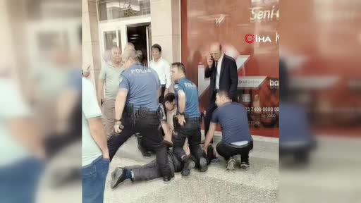 Kredi verilmeyince pompalı tüfekle bankayı basan şahıs böyle etkisiz hale getirildi
