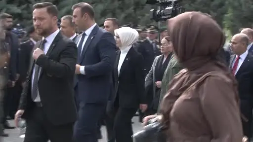 Bakan Göktaş ve Bakan Yerlikaya, 15 Temmuz Şehitliği’ni ziyaret etti