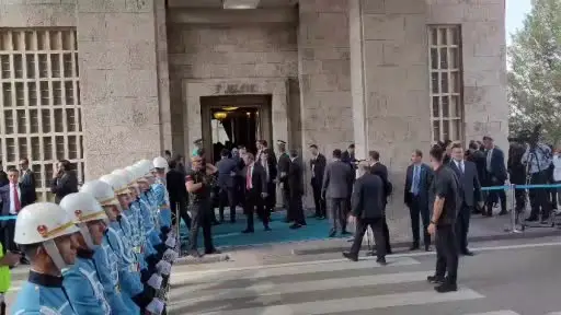 Cumhurbaşkanı Erdoğan, TBMM’den ayrıldı