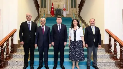 Bakan Tunç DEM Parti heyetini kabul etti