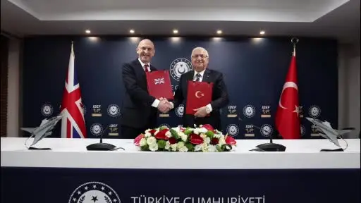 MSB: "Türkiye ve İngiltere Savunma Bakanları Eurofighter Typhoon  için mutabakat zaptı imzaladı."