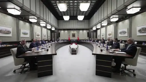 Cumhurbaşkanı Erdoğan başkanlığındaki Kabine Toplantısı, Cumhurbaşkanlığı Külliyesi’nde başladı