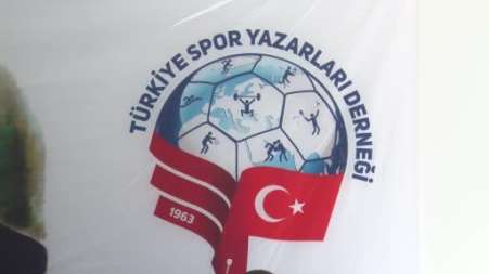 Hüseyin Eroğlu: "Gençlerbirliği’nin Süper Lig’de olması gerektiğini düşünüyorum"